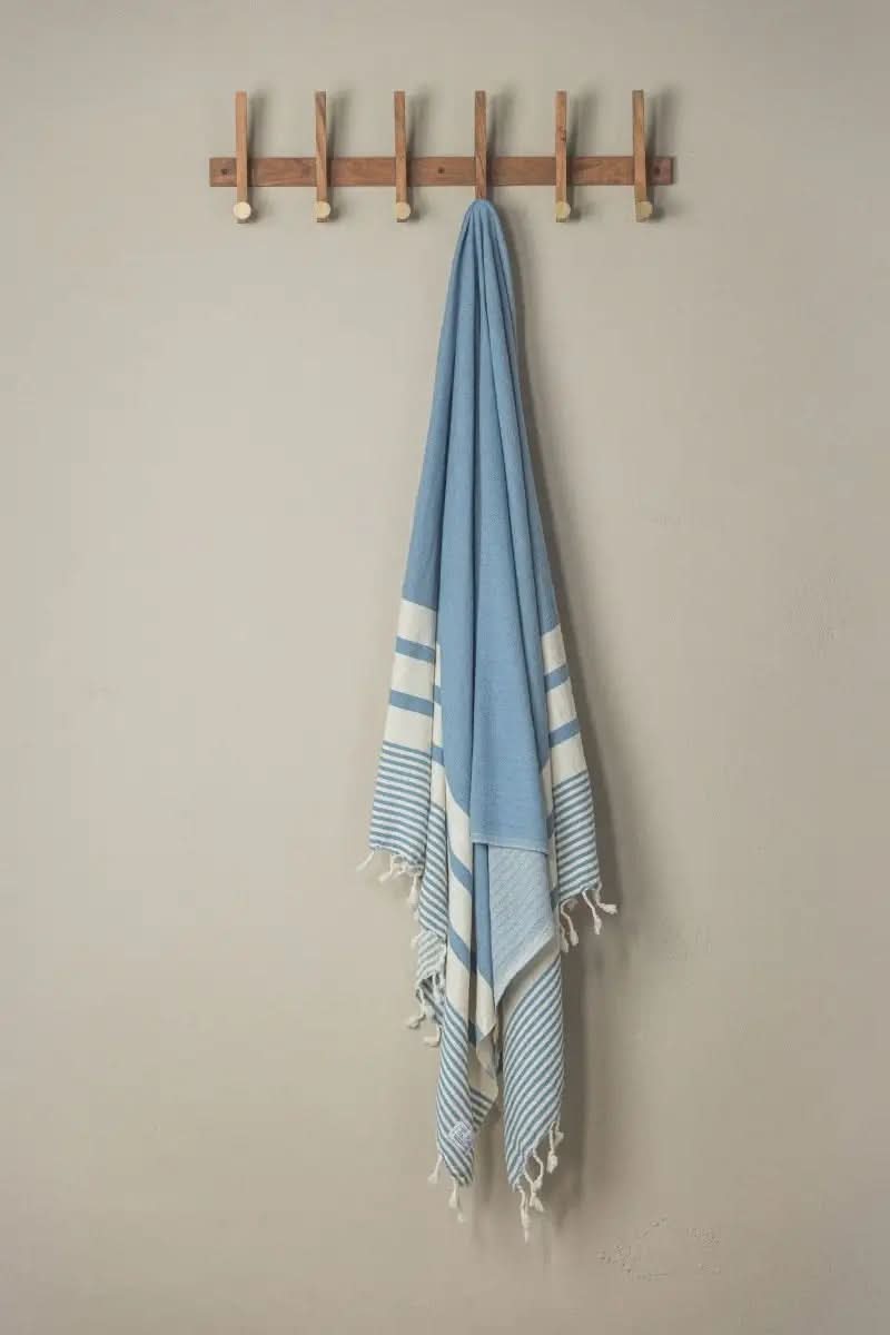 Essential Stripe Turkish Towels – Beautiful, Versatile, and Quick-Drying - SwagglyLife Home & Fashion