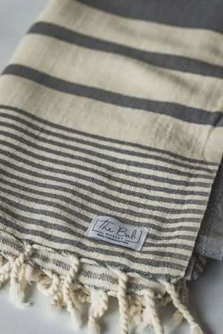 Essential Stripe Turkish Towels – Beautiful, Versatile, and Quick-Drying - SwagglyLife Home & Fashion