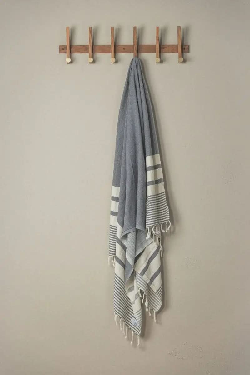 Essential Stripe Turkish Towels – Beautiful, Versatile, and Quick-Drying - SwagglyLife Home & Fashion