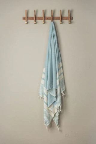 Essential Stripe Turkish Towels – Beautiful, Versatile, and Quick-Drying - SwagglyLife Home & Fashion