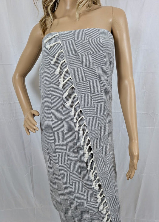 Explorer Towel | Oversized Turkish Cotton Towel with Geometric Design in - Towel photo
