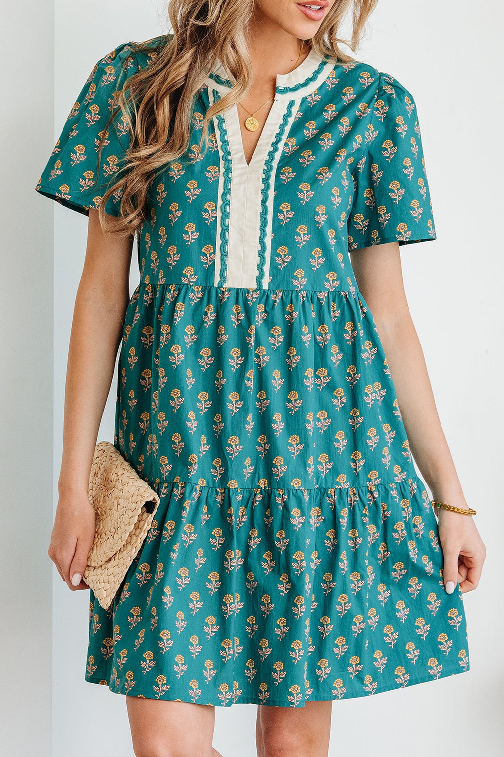Clover Short Sleeve Floral Dress in - Floral Dresses photo