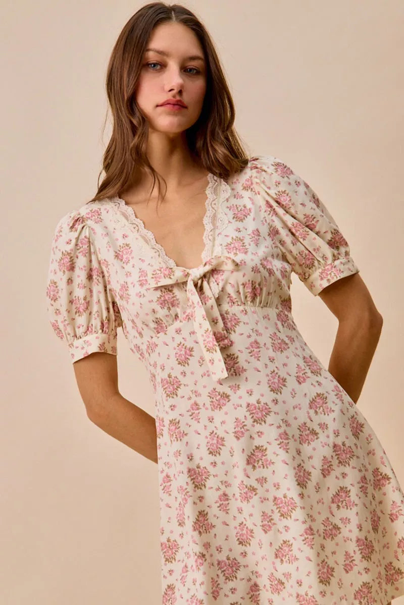 SO ME Floral Lace Trimed Short Sleeves Mini Dress in - photo