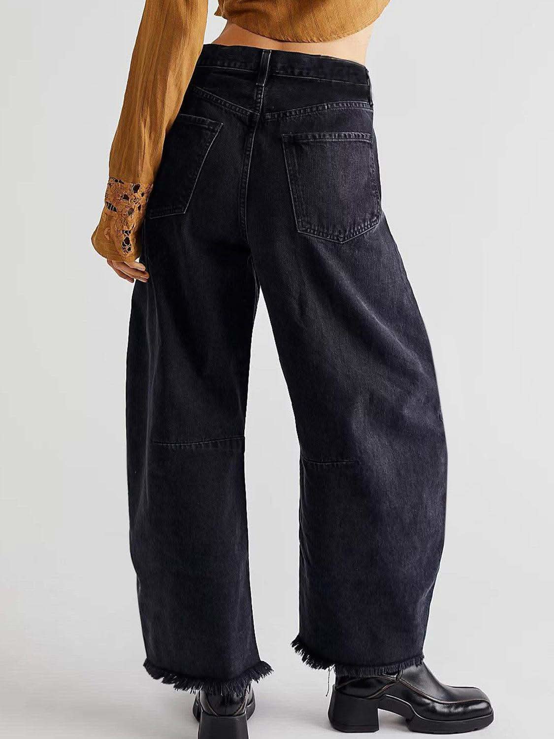 Raw Hem Wide Leg Jeans with Pockets in Black - photo