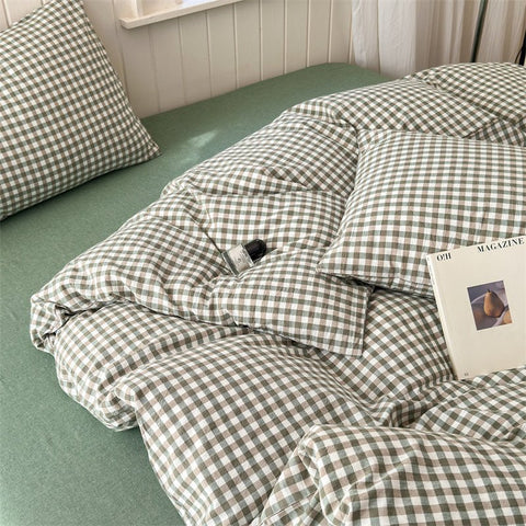 Gingham Bedding Set / Brown in - Bedding Set photo