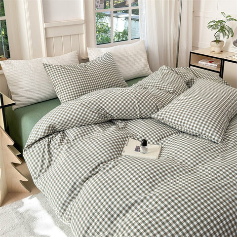 Gingham Bedding Set / Brown in - Bedding Set photo