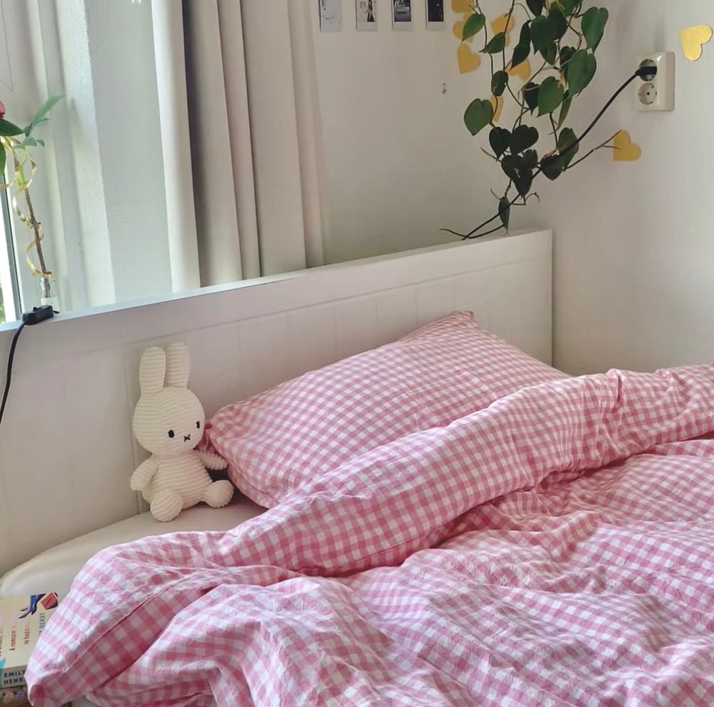 Gingham Bedding Set / Brown in - Bedding Set photo