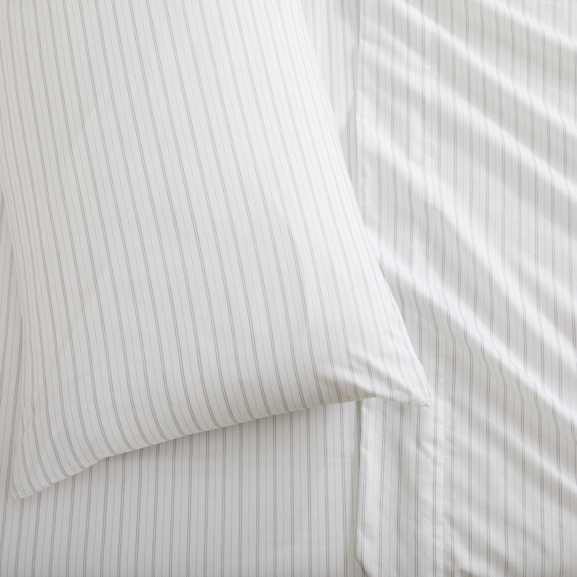 Microfiber Stripe Sheet Set - Adeline Collection - SwagglyLife Home & Fashion