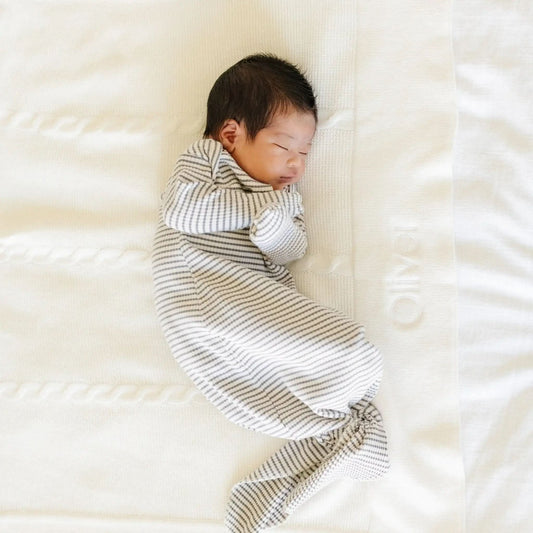 HEIRLOOM COTTON KNIT RECEIVING BLANKETS in - photo