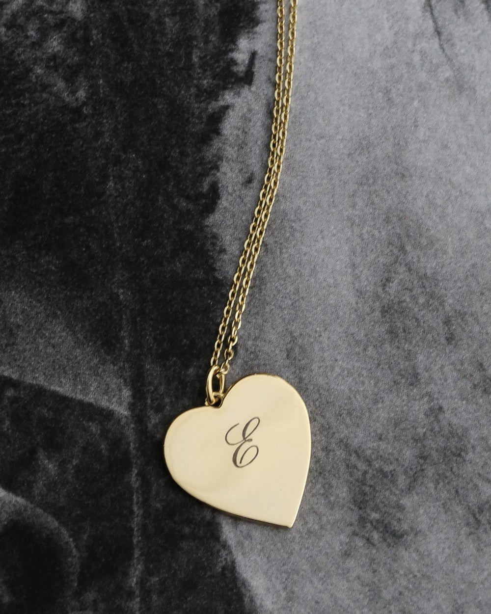 HELEN HEART NECKLACE in - NECKLACES photo