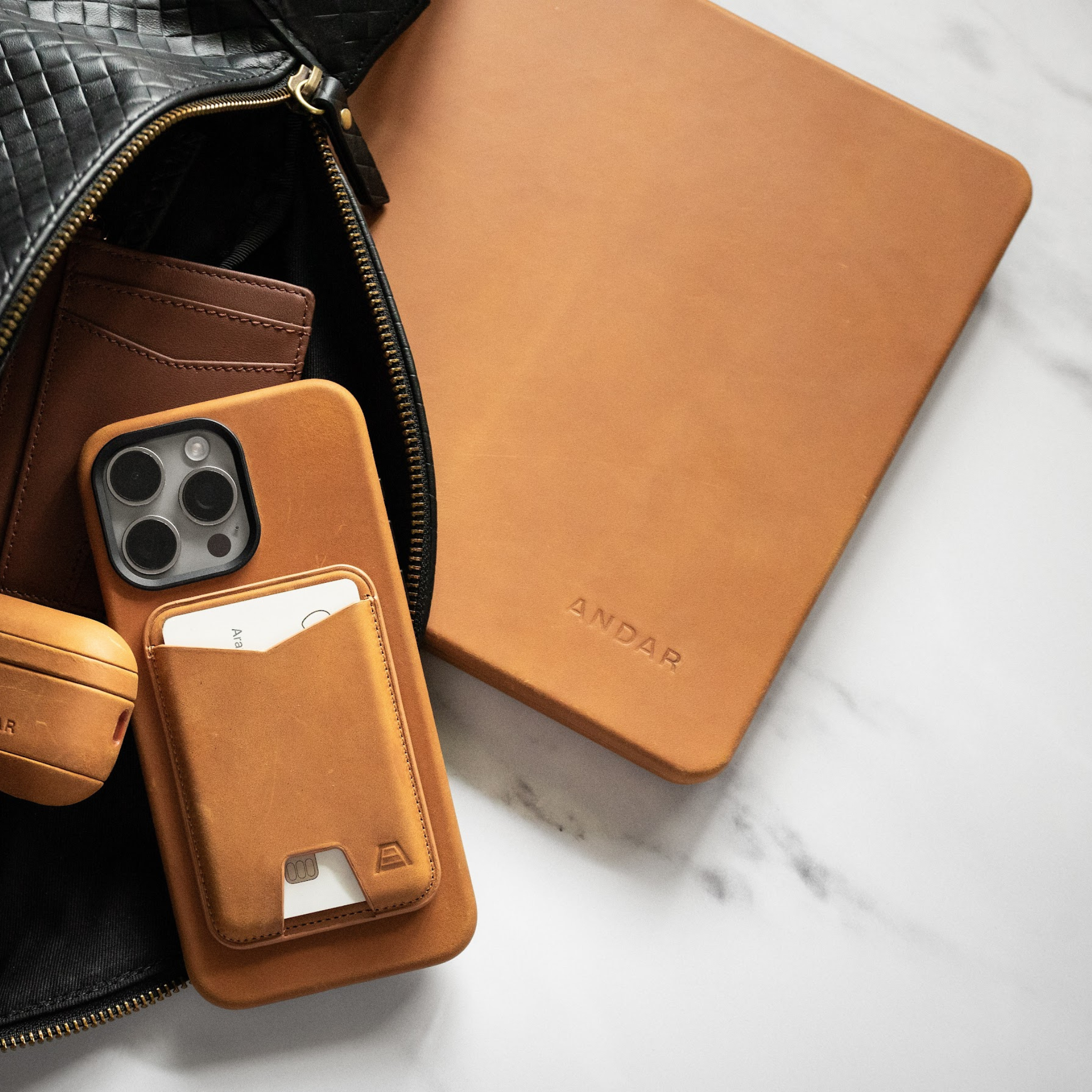 The Helm in - Cases photo