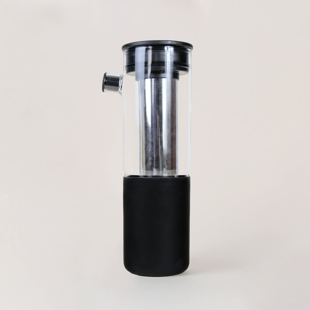 Iced Tea Pitcher with Infuser in - Infuser photo