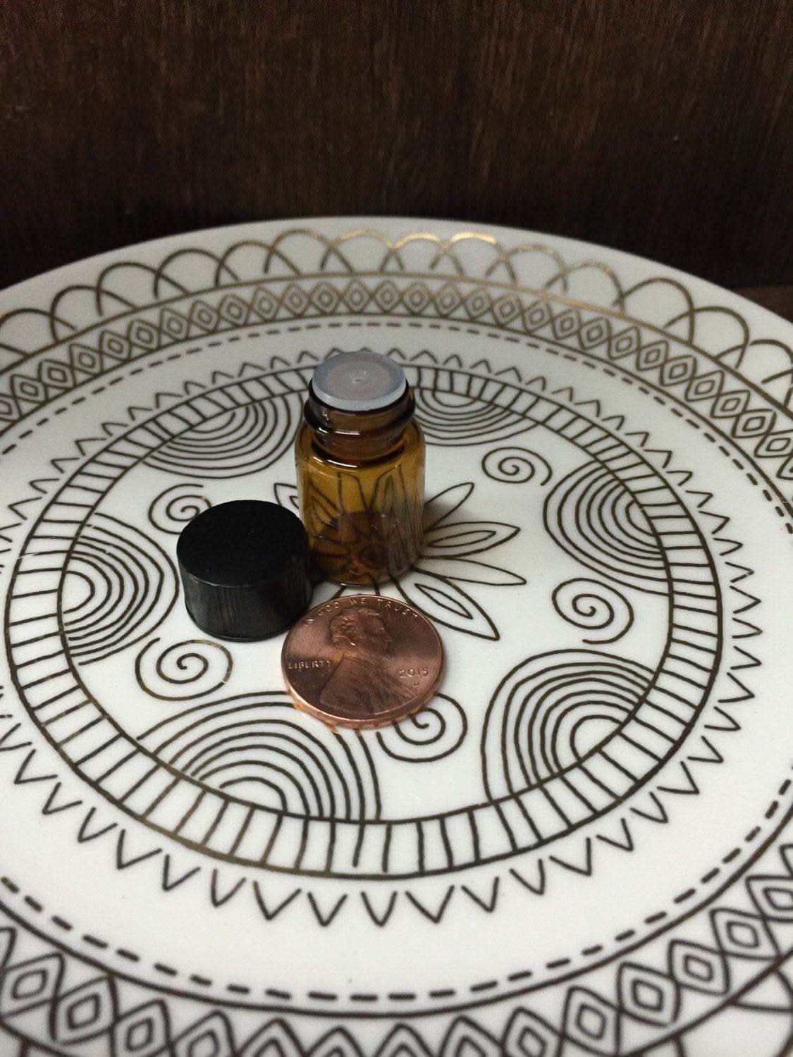Calm Organic Essential Oil Blend in - photo