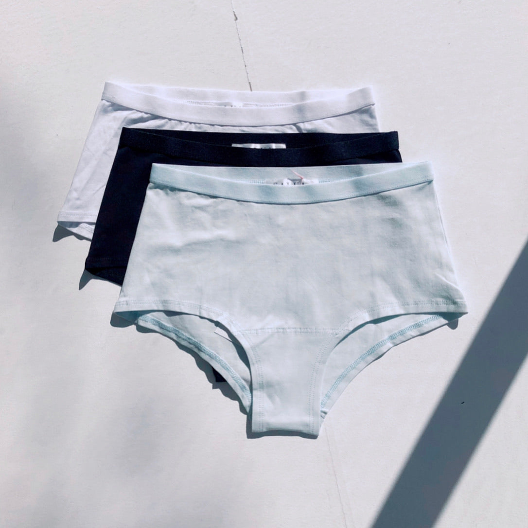 Salua Highwaisted Panty with Elastic Edge in - PANTY photo