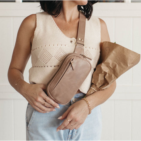 The Crossbody Strap in - Goods photo