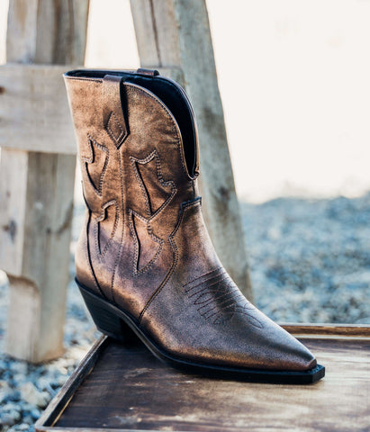 Jersey Metallic Boot in Bronze