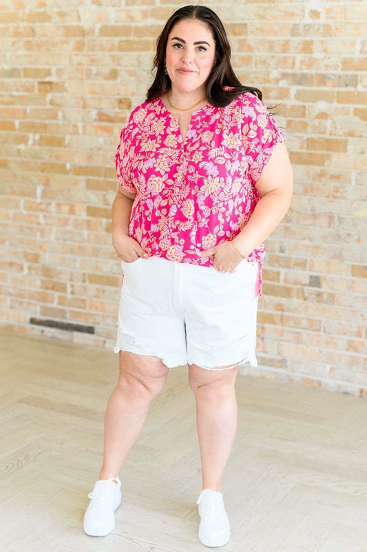 Lizzy Cap Sleeve Top in Pink and Peach Floral in - Tops photo