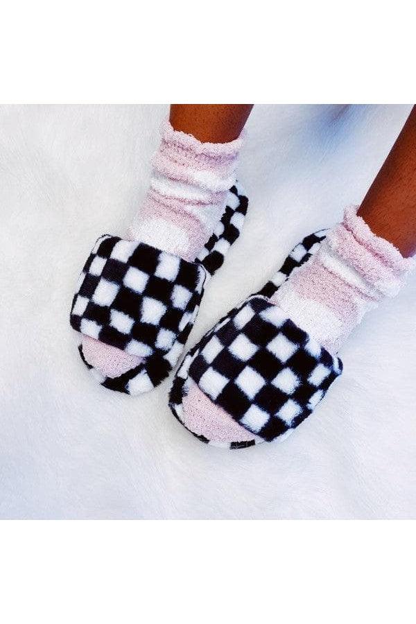 Luxe Lounge Checker Cozy Slippers - SwagglyLife Home & Fashion
