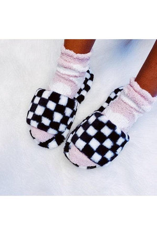 Luxe Lounge Checker Cozy Slippers - SwagglyLife Home & Fashion