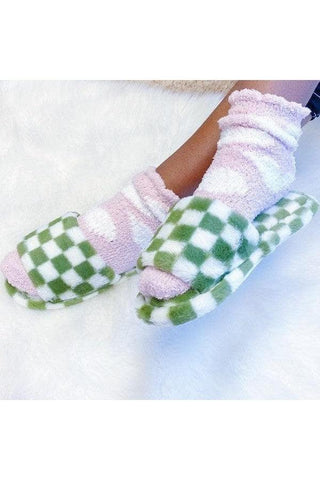 Luxe Lounge Checker Cozy Slippers - SwagglyLife Home & Fashion