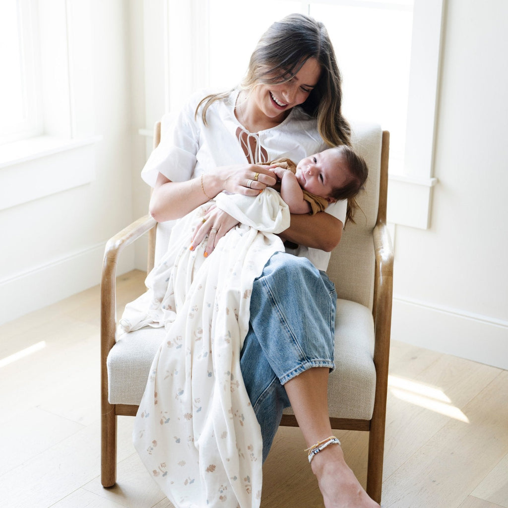 MINKY STRETCH LUXE SWADDLE/BLANKET in - photo