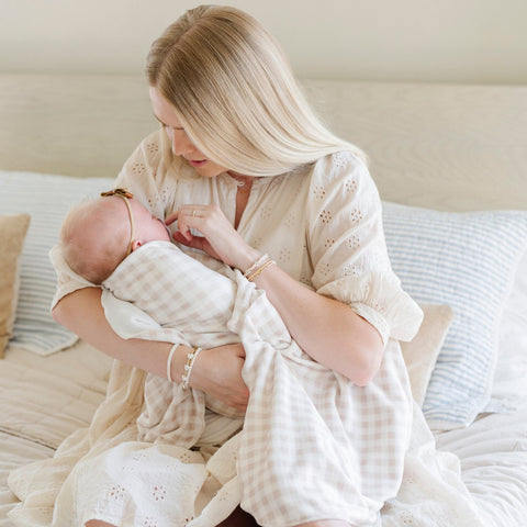 MINKY STRETCH LUXE SWADDLE/BLANKET in - photo