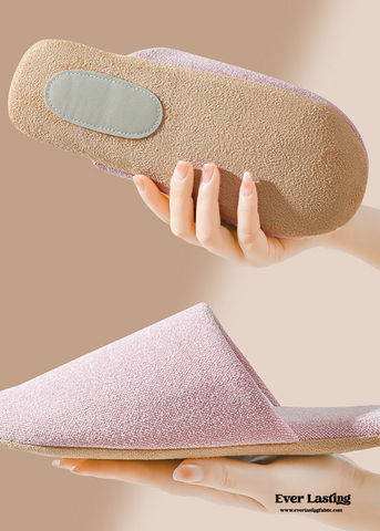Ever Lasting Modern House Slipper / White