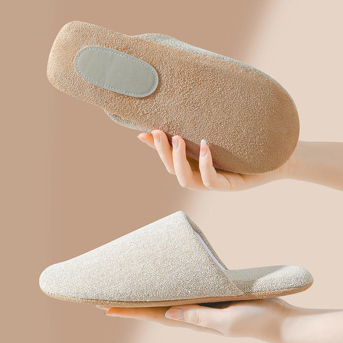 Ever Lasting Modern House Slipper / White