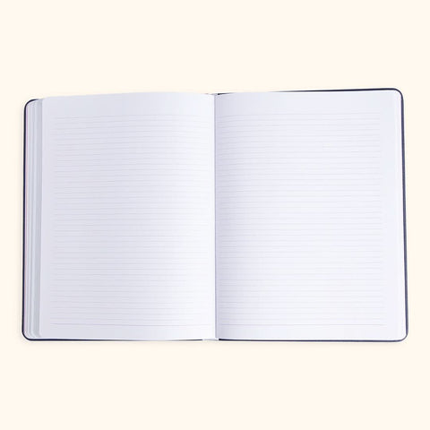 Mom Agenda Desktop 12-Month Planner 2026 in - retail photo