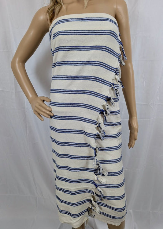 Ocean Breeze Towel | Lightweight, Absorbent & Quick-Drying Turkish Beach Towel in - Towel photo