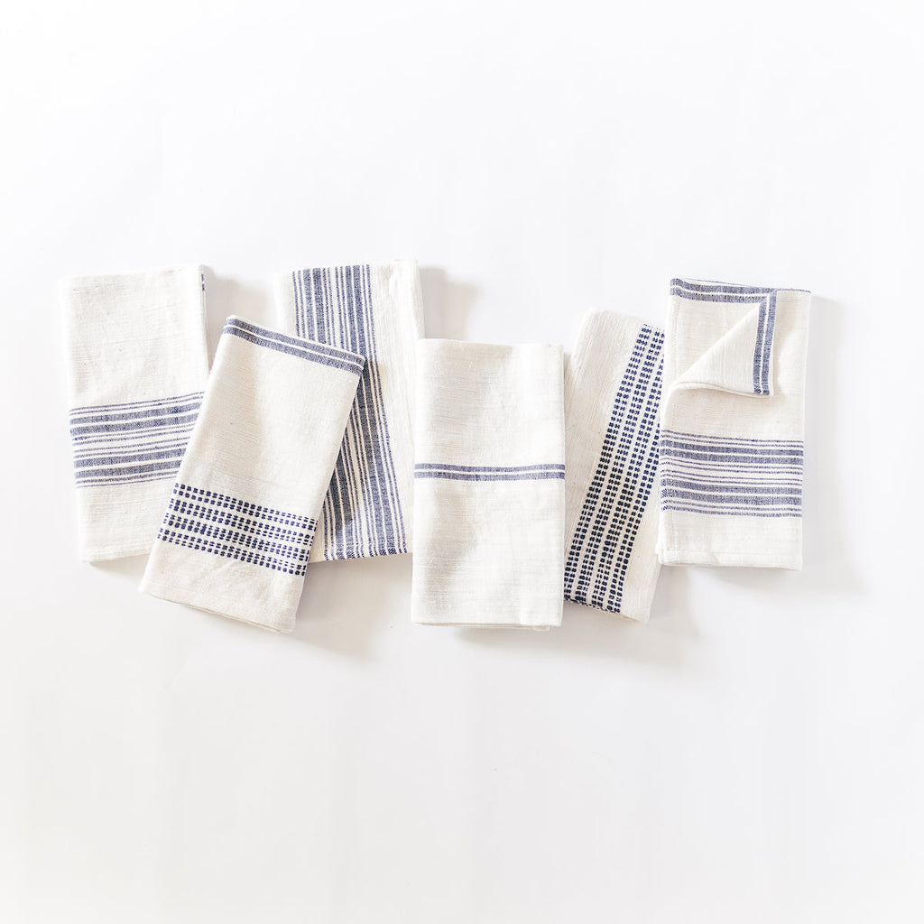 Aden Cotton Dinner Napkin in Natural with Navy Set of 6 - Cloth Napkins photo