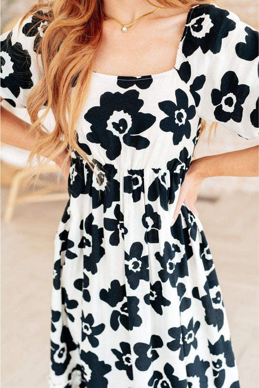 The Hot Topic Square Neck Floral Dress in - Dresses photo