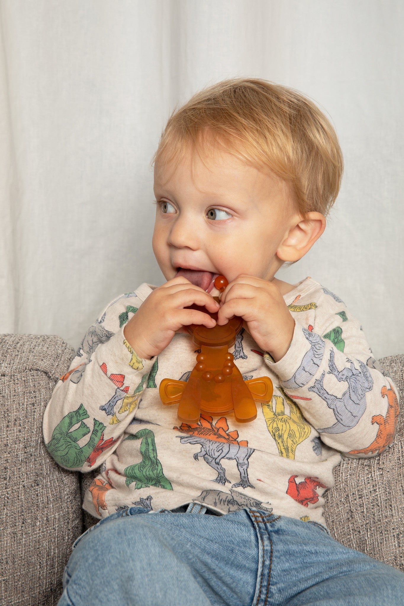 The Little Bamber - Natural Rubber & Baltic Amber Teething Toy in - Baby Teething Toy photo