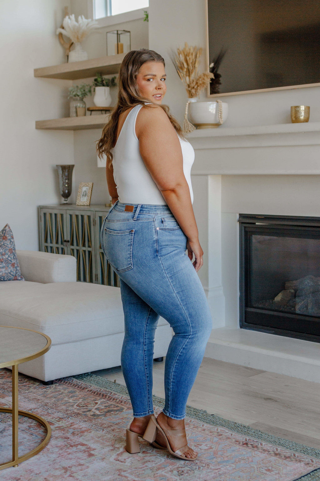 Catherine Mid Rise Vintage Skinny Jeans - SwagglyLife Home & Fashion