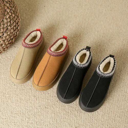 Maya Faux Fur Center-Seam Slippers - SwagglyLife Home & Fashion