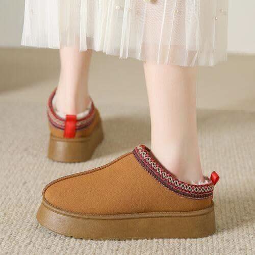 Maya Faux Fur Center-Seam Slippers - SwagglyLife Home & Fashion